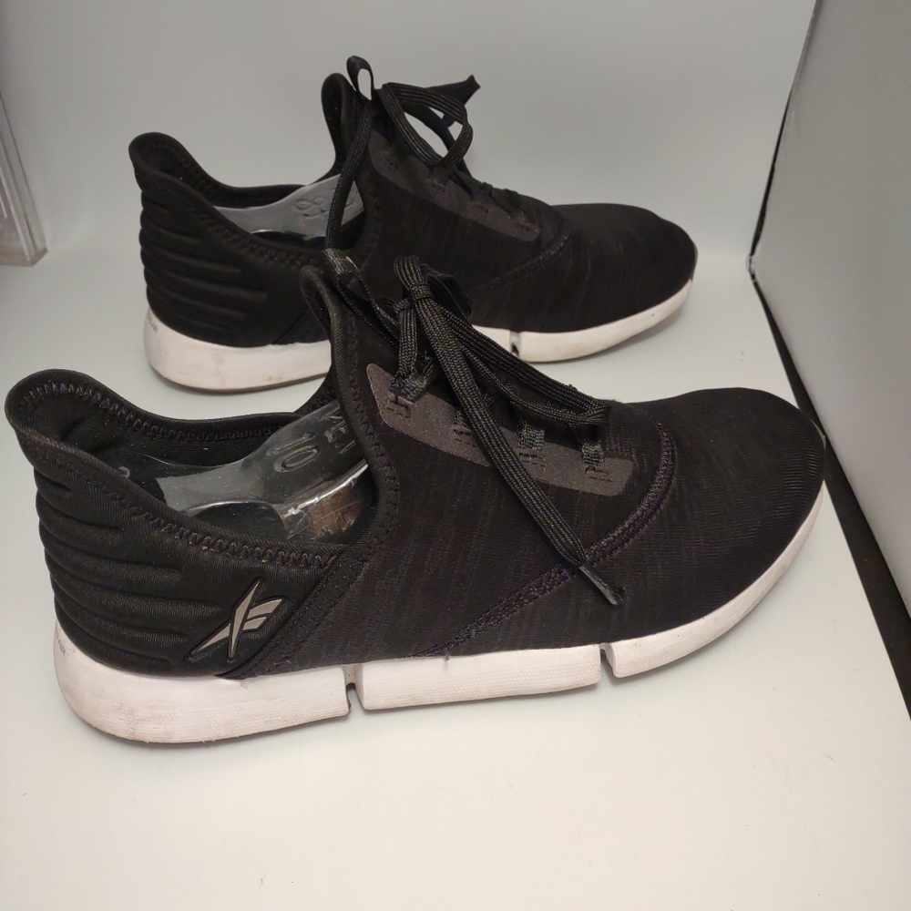*Reebok DMX Moving Air running Slip On Lace Black Shoe Sneaker Women's size 10